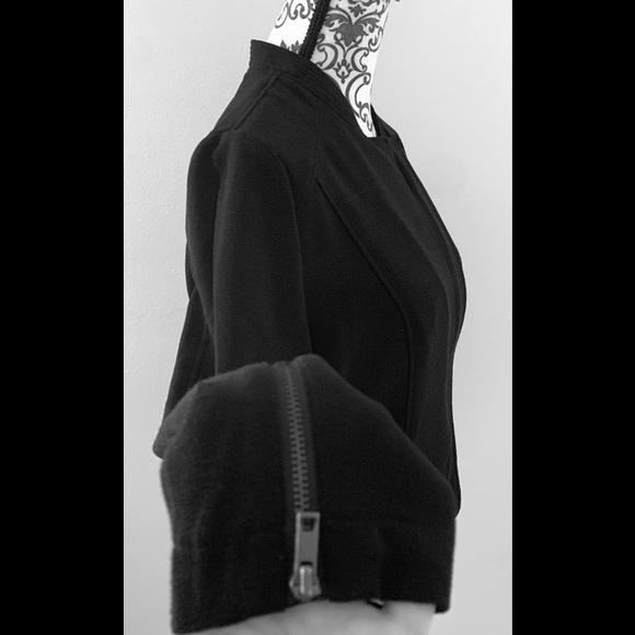 Lisa Rinna Collection Angular Zip/Button Up Dressy Jacket - Picture 4 of 8